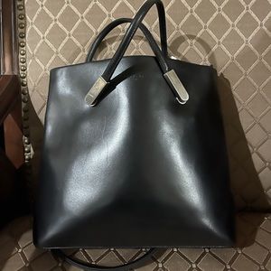 Frederic Paris purse